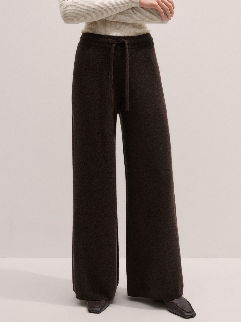 Naadam Luxe Cashmere Dark Brown Merino Wool  Knit Wide Leg Pant